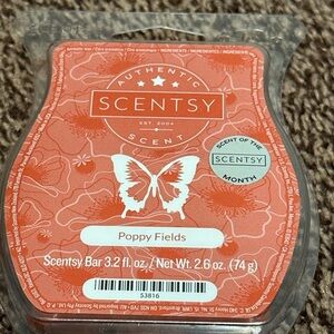 Scentsy POPPY FIELDS Wax Bar‎ Floral Clean Spring Scent Fragrance